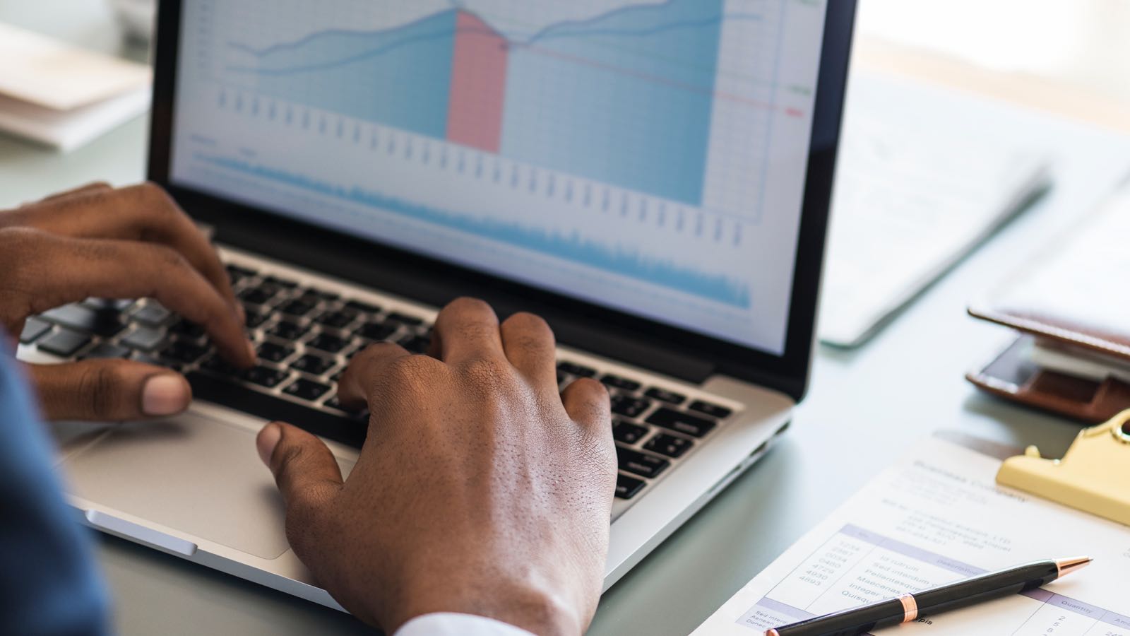 A man uses a blockchain solution to streamline contractor management